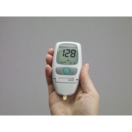 MultiCare IN 3 az 1-ben vércukor-, koleszterin és trigliceridszint-mérő készülék