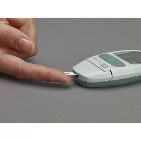 MultiCare IN 3 az 1-ben vércukor-, koleszterin és trigliceridszint-mérő készülék