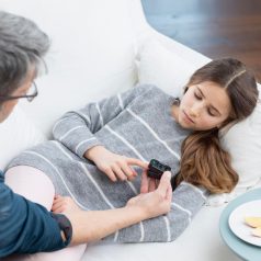 MEDISANA PM 100 Pulzoximéter, fekete