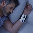 OMRON NightView automata csuklós vérnyomásmérő Bluetooth adatátvitellel