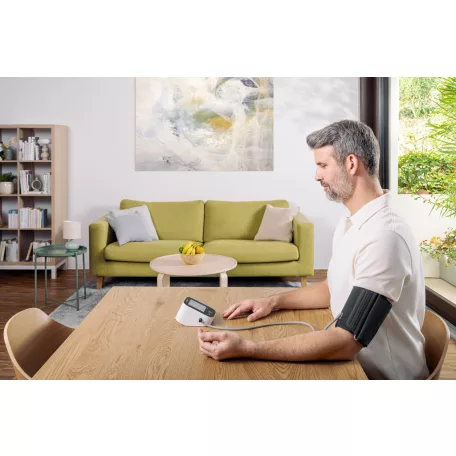 OMRON M2+ Connect felkaros okos-vérnyomásmérő Bluetooth adatátvitellel HEM-7188T1-LE